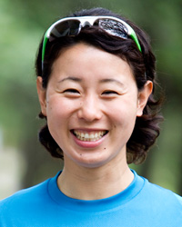 西麻依子