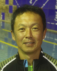 中島靖弘